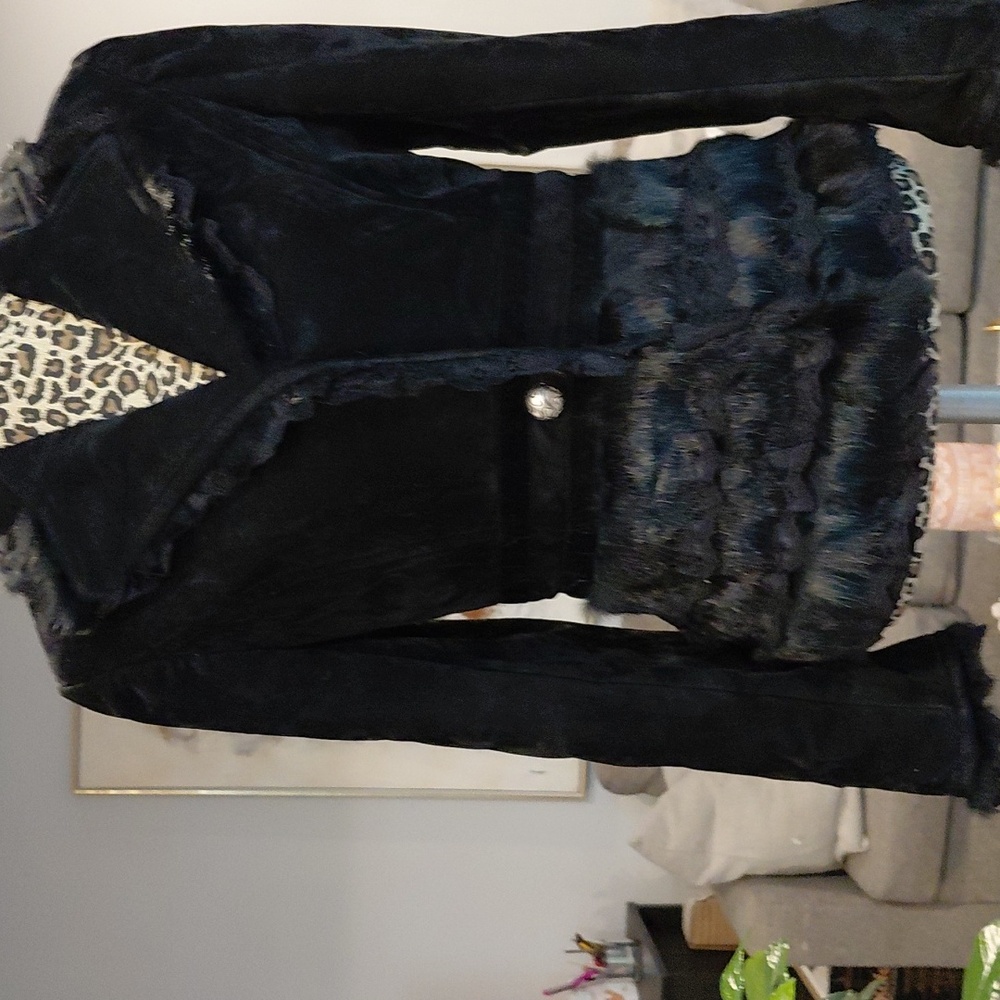 Elegant Velvet Black Women's Jacket With Real Fur